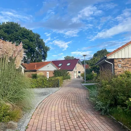 Suedstrand Haus 11 *