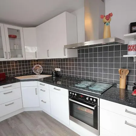 Südstrand Haus 11 *